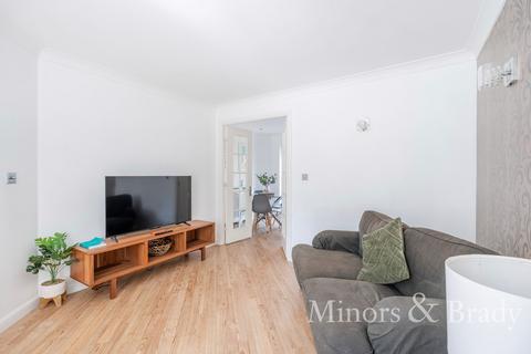 3 bedroom link detached house to rent, Windsor Park Gardens, Norwich