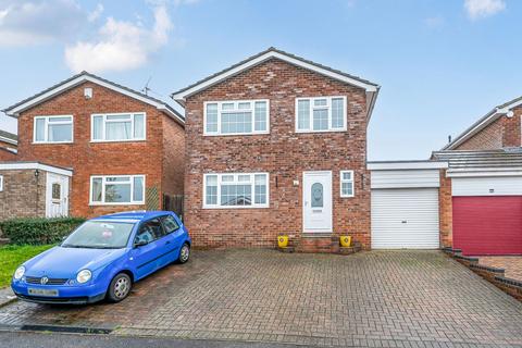 Curlew Close, Basingstoke RG22 5PG