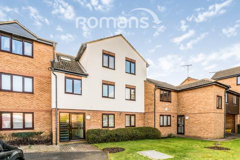 1 bedroom flat to rent, Knaves Hollow, Wooburn Moor, High Wycombe, HP10
