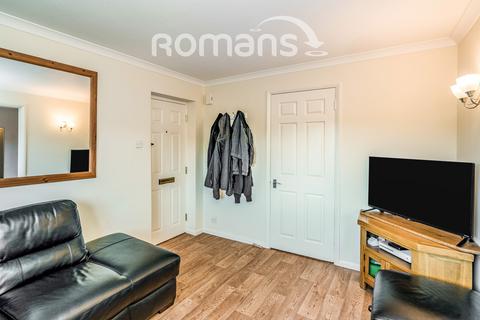 1 bedroom flat to rent, Knaves Hollow, Wooburn Moor, High Wycombe, HP10