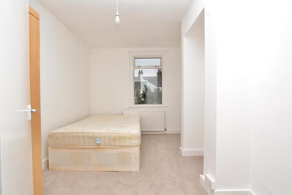 Dowsett Road, N17