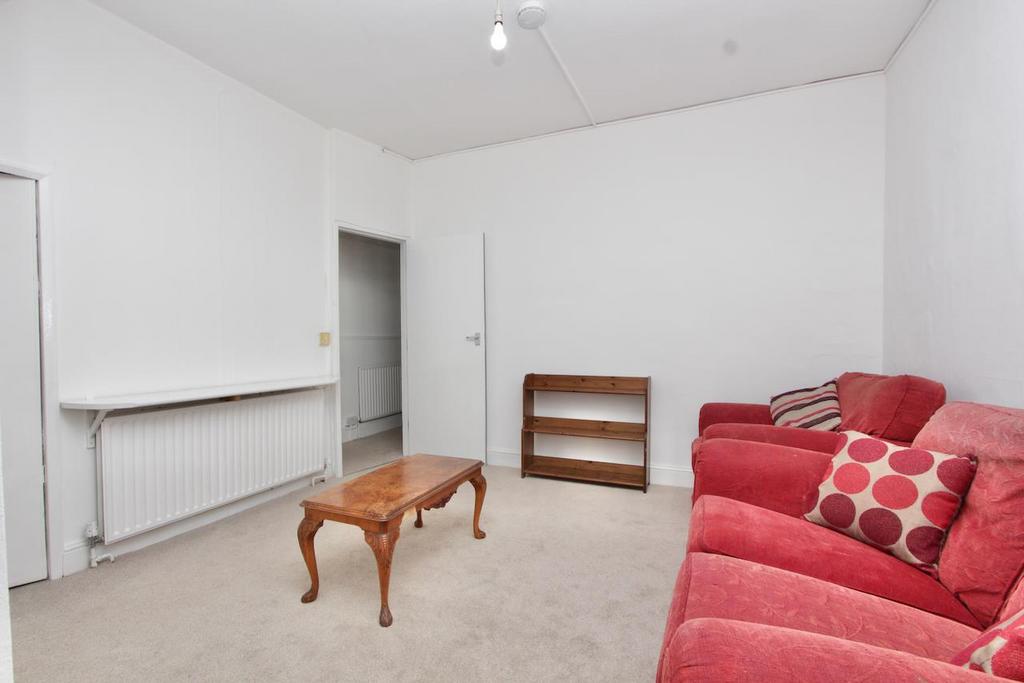 Dowsett Road, N17
