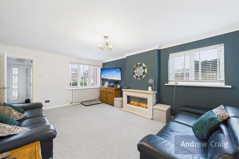 4 bedroom semi-detached house for sale, Woodvale Drive, Hebburn