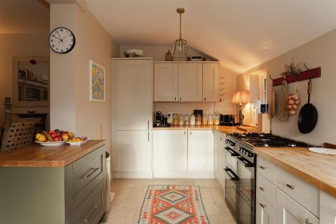 3 bedroom semi-detached house for sale, The Coombe, Betchworth