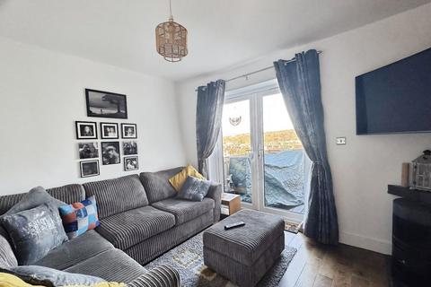 3 bedroom bungalow for sale, Pyenot Gardens, Cleckheaton, BD19