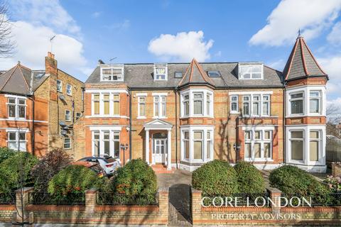 2 bedroom apartment to rent, Hamilton Road, Ealing, W5