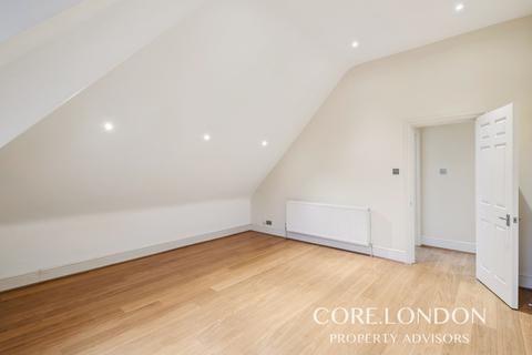 2 bedroom apartment to rent, Hamilton Road, Ealing, W5