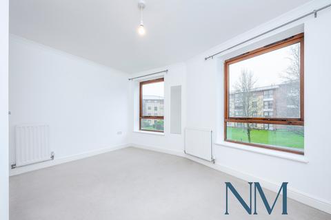 2 bedroom flat for sale, Three Bridges, Crawley RH10