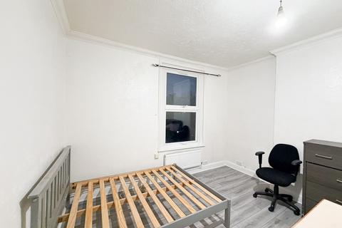 undefined, Eastern Road, Romford, RM1