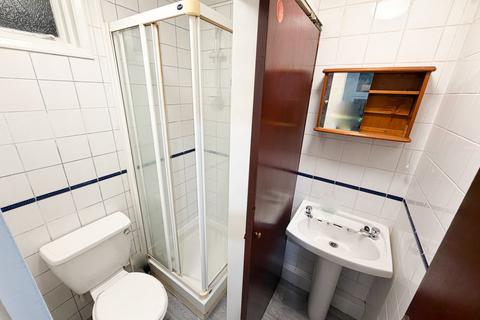 undefined, Eastern Road, Romford, RM1