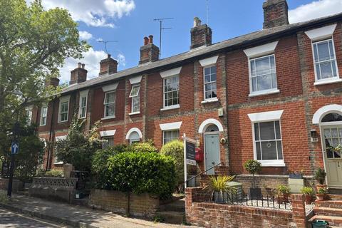 2 bedroom terraced house for sale, Castle Road, Colchester
