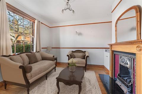 2 bedroom terraced house for sale, Castle Road, Colchester