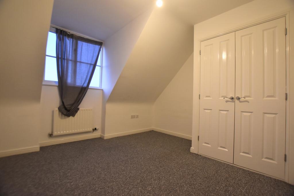 20 Churston main bedroom