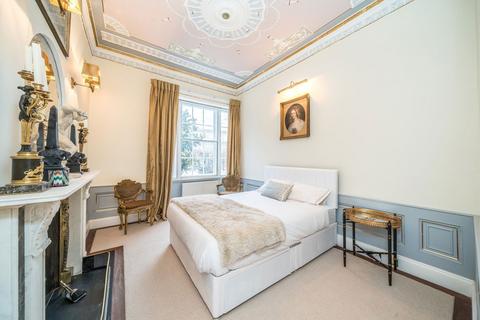 2 bedroom flat for sale, Old Town, LONDON SW4