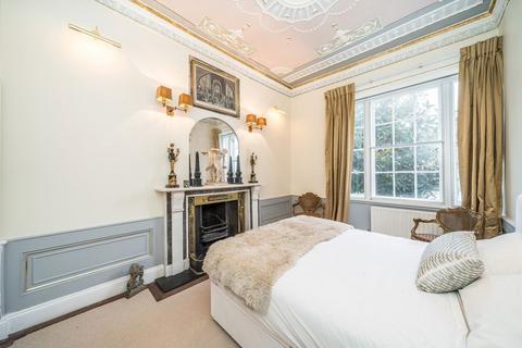 2 bedroom flat for sale, Old Town, LONDON SW4