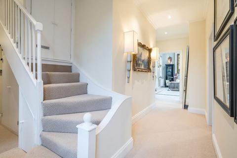 2 bedroom flat for sale, Old Town, LONDON SW4