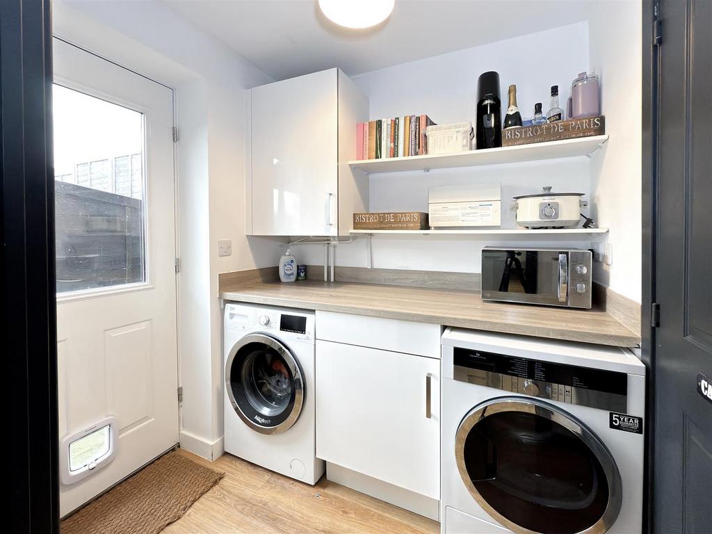 Utility Room.jpg