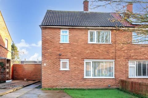 3 bedroom semi-detached house for sale, Greenfinch Avenue, Ipswich, IP2