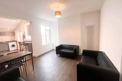 undefined, Ash Road, Bristol