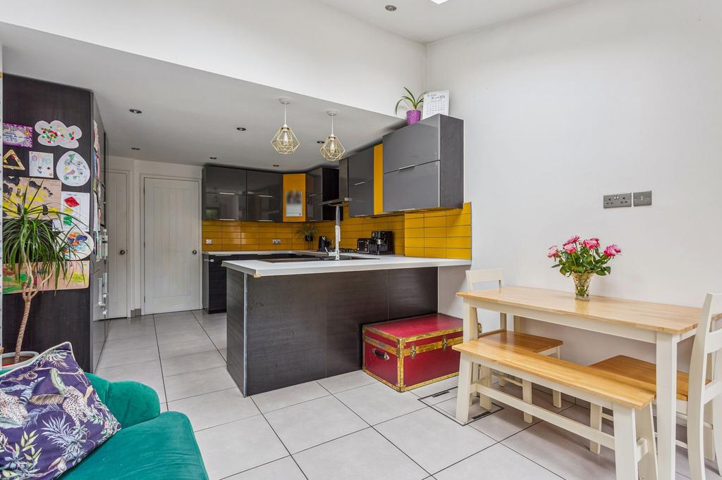 Kitchen (3)