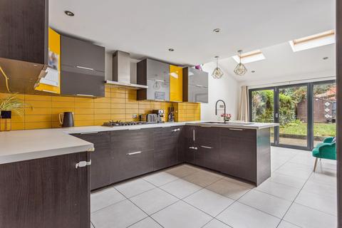 3 bedroom terraced house for sale, Williamson Way, Rickmansworth WD3