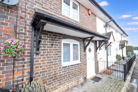 2 bedroom cottage for sale, Longton Road, Barlaston,