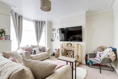 2 bedroom semi-detached house for sale, Standhill Road, Carlton NG4