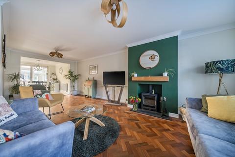 4 bedroom semi-detached house for sale, Arne Close, Tonbridge, TN10