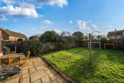 4 bedroom semi-detached house for sale, Arne Close, Tonbridge, TN10