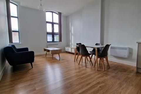 2 bedroom apartment to rent, Victoria Riverside, Leeds