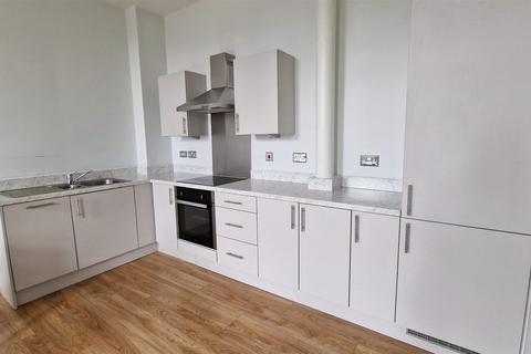 2 bedroom apartment to rent, Victoria Riverside, Leeds