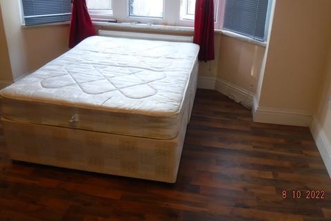 1 bedroom maisonette to rent, leigham court road, streatham SW16