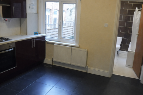 1 bedroom maisonette to rent, leigham court road, streatham SW16