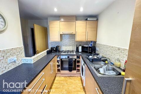 2 bedroom apartment for sale, Circular Road South, Colchester