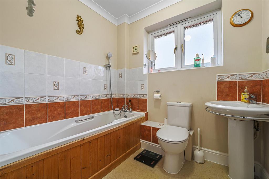 Family bathroom