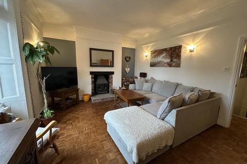2 bedroom maisonette to rent, Henrietta Place, Exmouth EX8