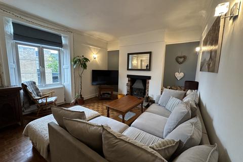 2 bedroom maisonette to rent, Henrietta Place, Exmouth EX8
