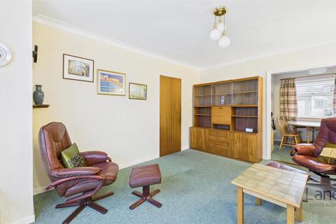 undefined, Roundmoor Drive, Cheshunt, Waltham Cross