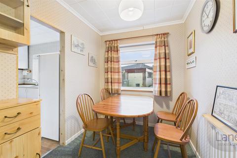 undefined, Roundmoor Drive, Cheshunt, Waltham Cross