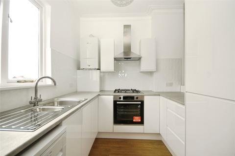 2 bedroom apartment to rent, Heybridge Avenue, London, SW16