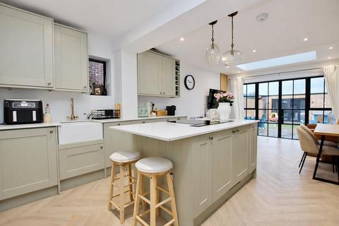 3 bedroom semi-detached house for sale, Bullhead Road, Borehamwood