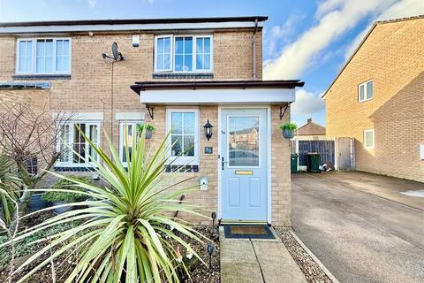 2 bedroom townhouse for sale, Lime Vale Way, Bradford BD6