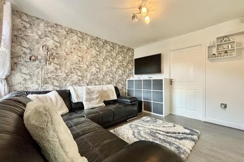 2 bedroom townhouse for sale, Lime Vale Way, Bradford BD6