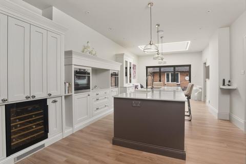 4 bedroom house for sale, 32 Tiddington Road, Stratford-upon-Avon