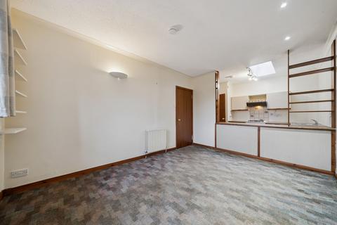 1 bedroom flat for sale, Springbank Gardens, Dunblane, FK15