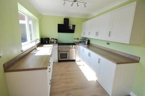 undefined, Kirton Lane, Thorne, Doncaster