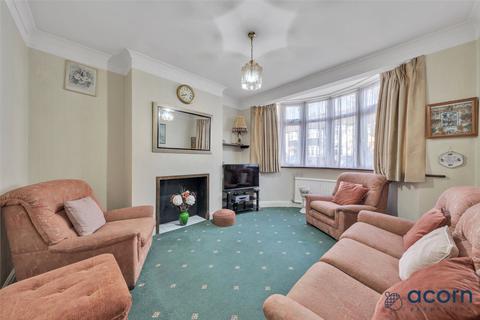 4 bedroom terraced house for sale, Colin Gardens, London NW9