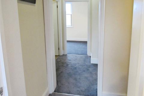 2 bedroom flat to rent, New Street, Kent CT13