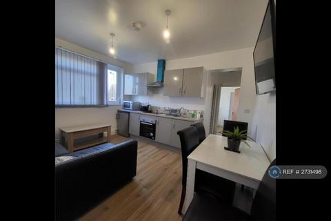2 bedroom flat to rent, Coniston Road, Patchway, Bristol, BS34