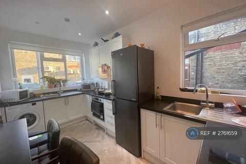undefined, High Street, Beckenham, BR3